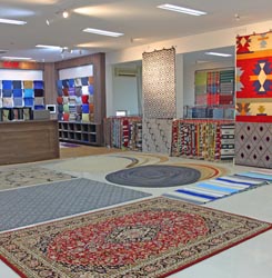 Manufacturer of designer Custom Made Rugs in India