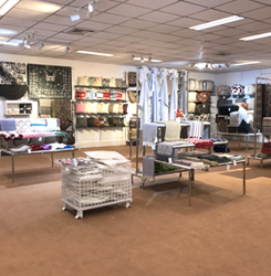 Manufacturer of designer Custom Made Rugs in India
