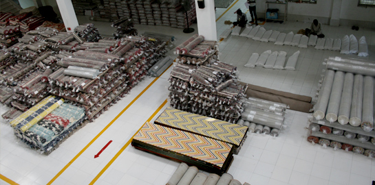 Manufacturer of designer Custom Made Rugs in India